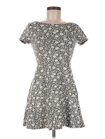 Pre-owned Forever 21 Casual Dress In Gray