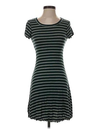 Pre-owned Forever 21 Casual Dress In Green