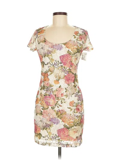 Pre-owned Forever 21 Casual Dress In White