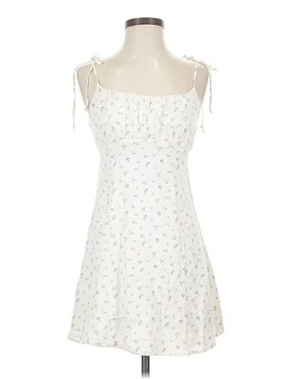 Pre-owned Forever 21 Casual Dress In White