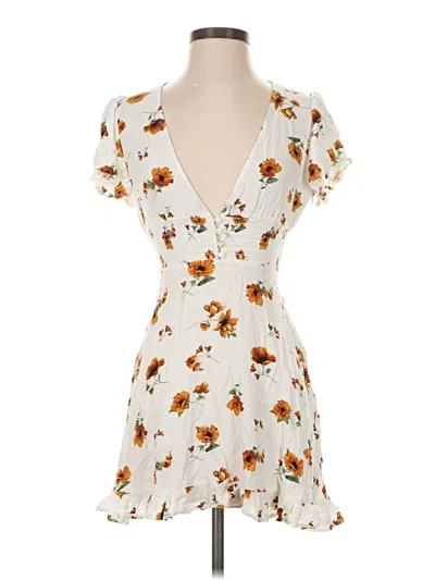 Pre-owned Forever 21 Casual Dress In White