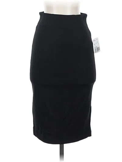 Pre-owned Forever 21 Casual Skirt In Black