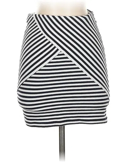 Pre-owned Forever 21 Casual Skirt In Black