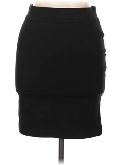 Pre-owned Forever 21 Casual Skirt In Black