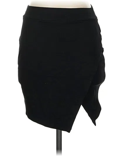 Pre-owned Forever 21 Casual Skirt In Black