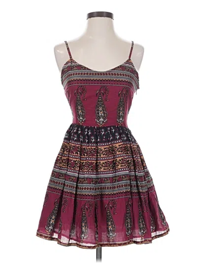 Pre-owned Forever 21 Cocktail Dress In Burgundy