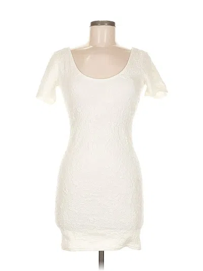 Pre-owned Forever 21 Cocktail Dress In White