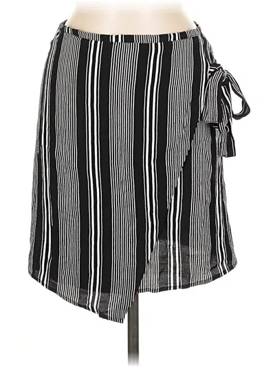 Pre-owned Forever 21 Contemporary Casual Skirt In Black