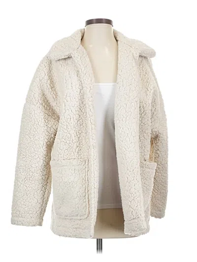 Pre-owned Forever 21 Faux Fur Jacket In Ivory