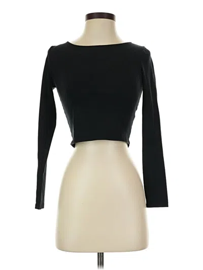 Pre-owned Forever 21 Long Sleeve T-shirt In Black