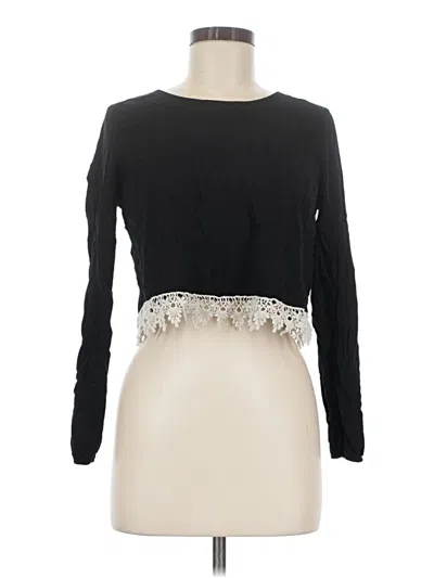 Pre-owned Forever 21 Long Sleeve T-shirt In Black