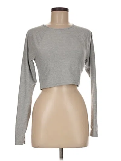 Pre-owned Forever 21 Long Sleeve T-shirt In Gray