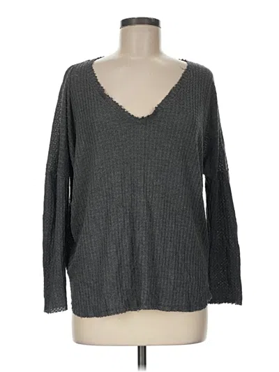 Pre-owned Forever 21 Long Sleeve T-shirt In Gray