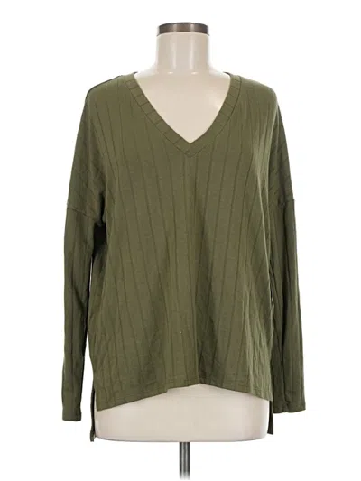 Pre-owned Forever 21 Long Sleeve T-shirt In Green