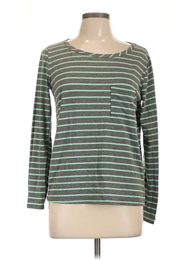 Pre-owned Forever 21 Long Sleeve T-shirt In Green