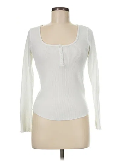 Pre-owned Forever 21 Long Sleeve T-shirt In Ivory