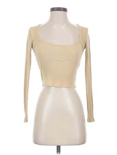 Pre-owned Forever 21 Long Sleeve T-shirt In Ivory
