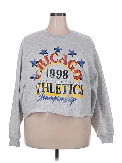 Pre-owned Forever 21 Plus Sweatshirt In Silver