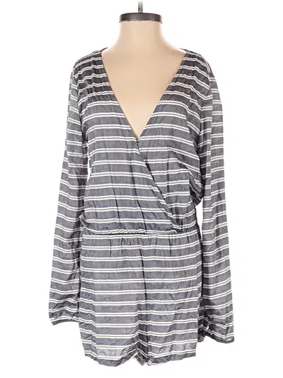 Pre-owned Forever 21 Romper In Gray