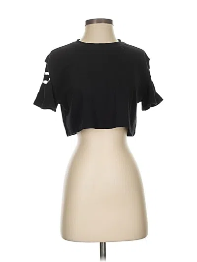 Pre-owned Forever 21 Short Sleeve T-shirt In Black