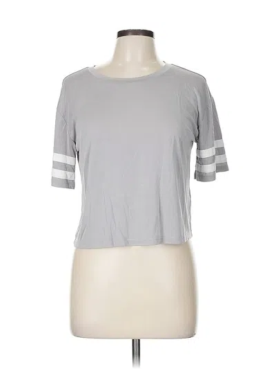 Pre-owned Forever 21 Short Sleeve T-shirt In Gray