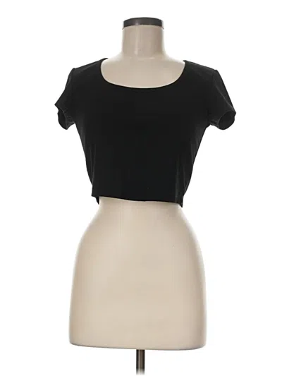 Pre-owned Forever 21 Short Sleeve T-shirt In Black