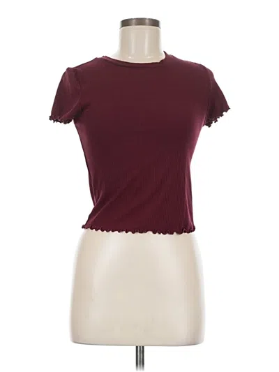 Pre-owned Forever 21 Short Sleeve T-shirt In Burgundy