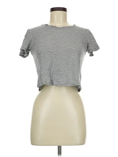 Pre-owned Forever 21 Short Sleeve T-shirt In Gray