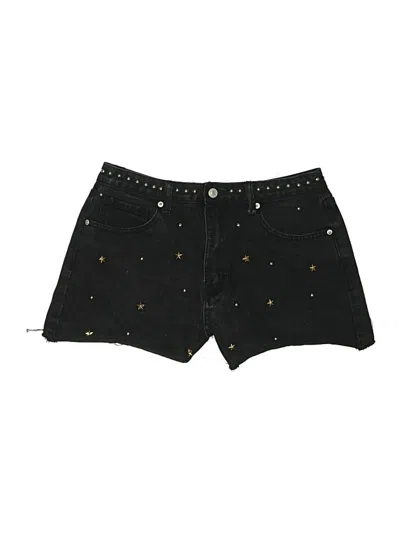 Pre-owned Forever 21 Shorts In Black
