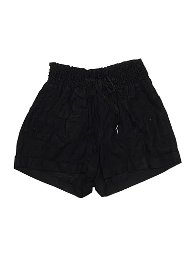 Pre-owned Forever 21 Shorts In Black