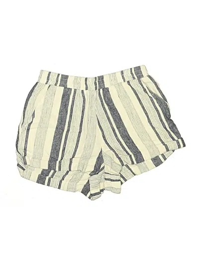 Pre-owned Forever 21 Shorts In Ivory