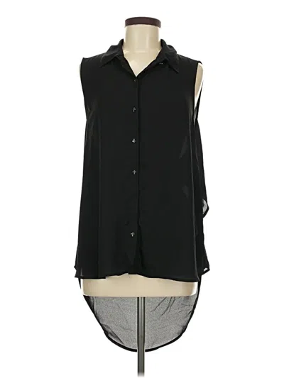 Pre-owned Forever 21 Sleeveless Button Down Shirt In Black