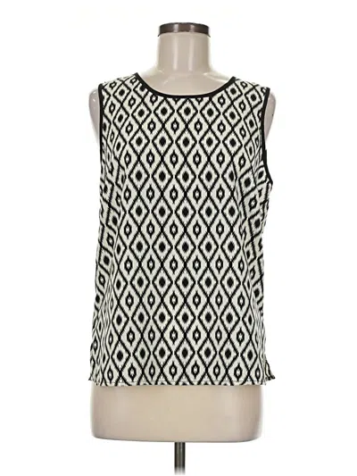 Pre-owned Forever 21 Sleeveless T-shirt In Ivory