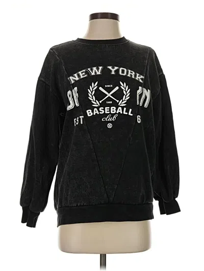 Pre-owned Forever 21 Sweatshirt In Black