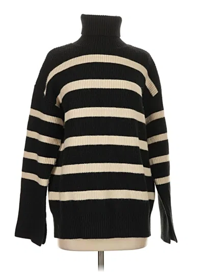 Pre-owned Forever 21 Turtleneck Sweater In Black