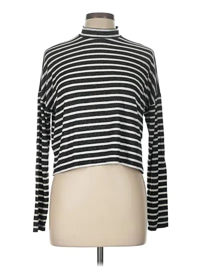 Pre-owned Forever 21 Turtleneck Sweater In Black