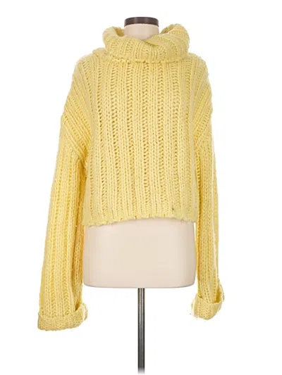 Pre-owned Forever 21 Turtleneck Sweater In Yellow