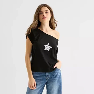 Forever 21 Womens Juniors Graphic T-shirt In Black
