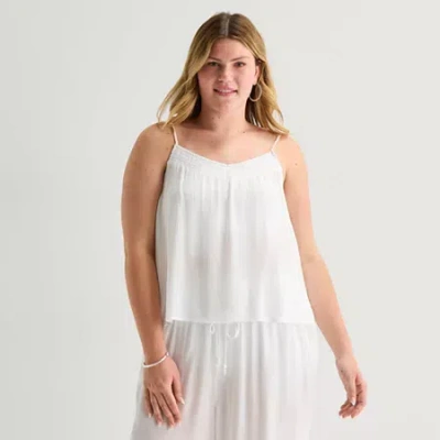 Forever 21 Womens Juniors Plus Sleeveless Camisole In White