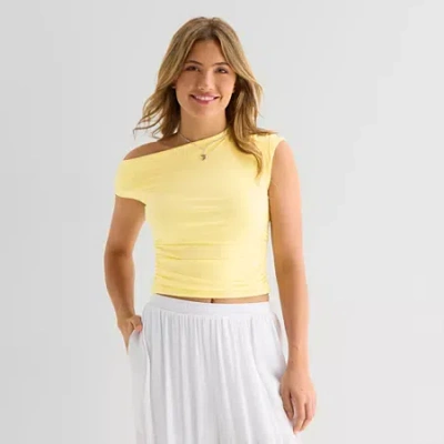 Forever 21 Womens Juniors T-shirt In Yellow