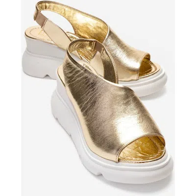 Forever & Always Shoes Agusto Leather Platform Sandal In Gold
