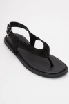 Forever & Always Shoes Belinda Leather Thong Sandals In Black