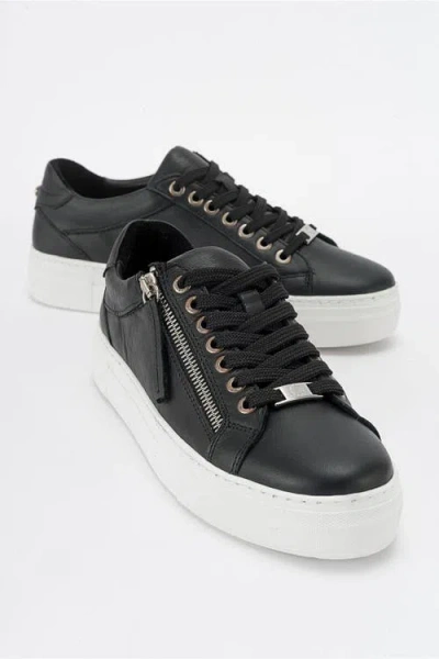 Forever & Always Shoes Beryl Leather Zip Sneaker In Black Leather