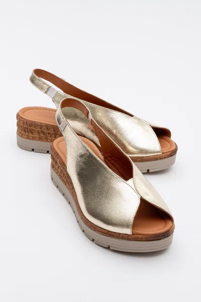 Forever & Always Shoes Blom Leather Platform Sandal In Multi