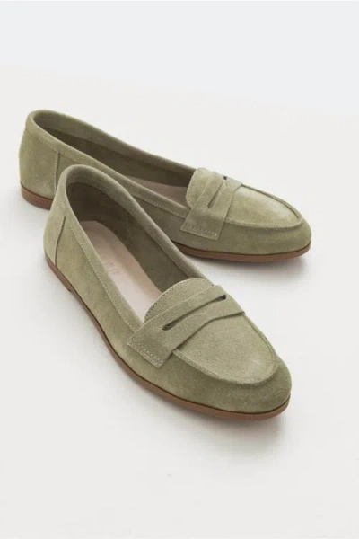 Forever & Always Shoes Dorothy Leather Loafer In Green