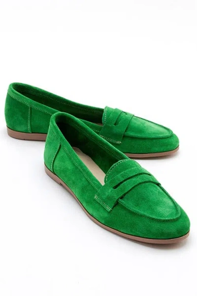 Forever & Always Shoes Dorothy Leather Loafer In Green