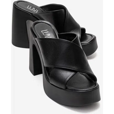 Forever & Always Shoes Essenza Leather Platform Block Heel Sandal In Black