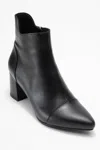 Forever & Always Shoes Gael Leather Block Heel Boot In Black
