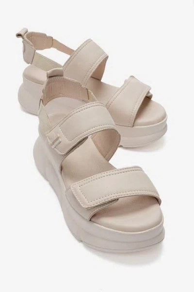 Forever & Always Shoes Heleste Leather Platform Sandal In White