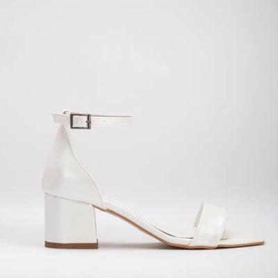 Forever & Always Shoes Iva Low Block Heel Sandals In Ivory